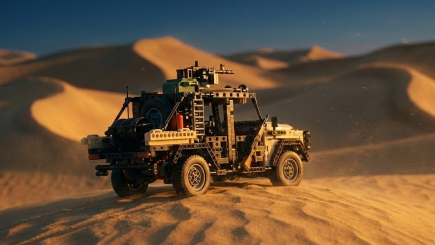 Desert Gray Caracal Assault Vehicle (1577 pcs)