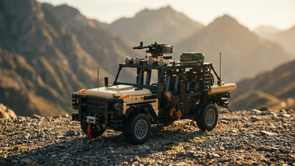 Desert Gray Caracal Assault Vehicle (1577 pcs)
