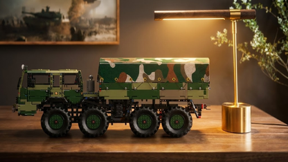 KOLOS 8X8 Truck Army Green (4733 pcs)