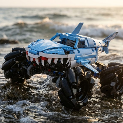 Monster Truck Megalodon (786 pcs)