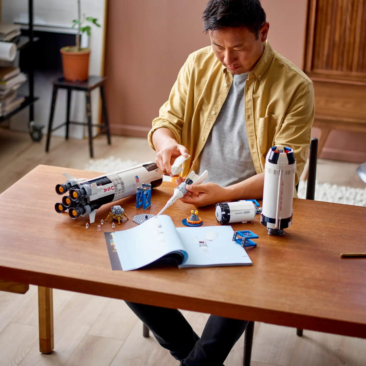 NASA: Apollo Saturn V (1969 elementów) 