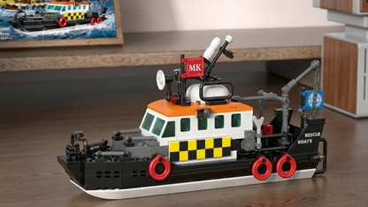 Британский многофункциональный спасательный катер (364 детали) 