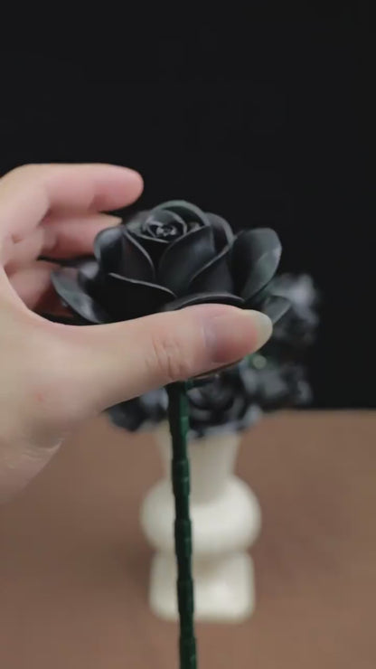 Midnight Rose Bouquet (623 pcs)