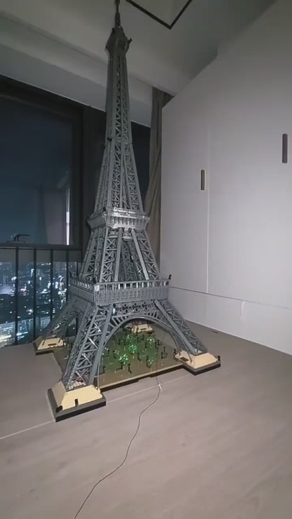 Eiffel Tower (10001 pcs)